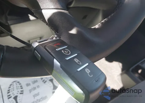 2024 Ram 1500 Big Horn 4X4 5'7 Box z USA, uszkodzony, nr VIN 1C6RRFFG6RN233232